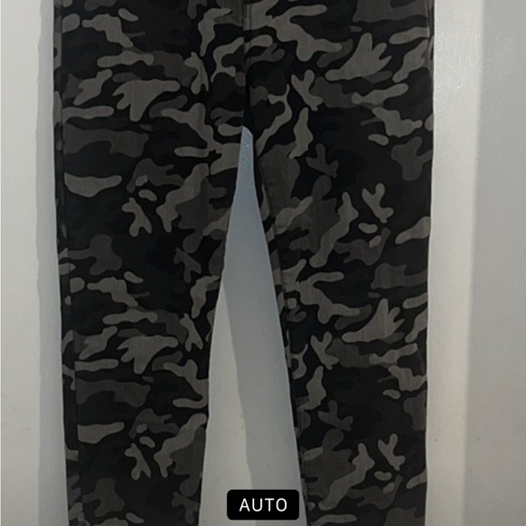Ladies Black and Gray Skinny Camouflage Pants - Picture 2 of 6